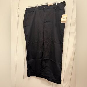 BNWT Wide Leg Ankle Jeans by NYDJ